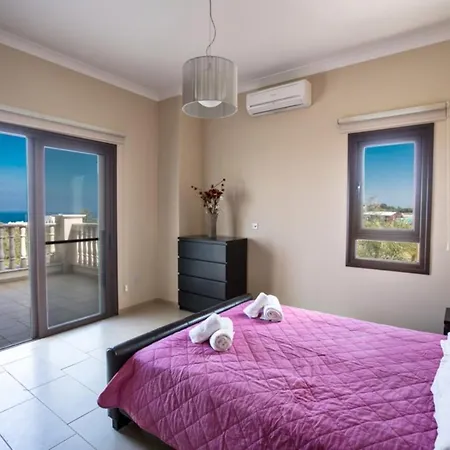 The Ultimate 5 Star Holiday In With Private Pool And Close To The Beach, 1300 Villa