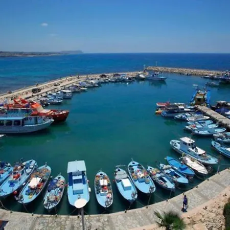 The Ultimate 5 Star Holiday In With Private Pool And Close To The Beach, 1300 Villa *