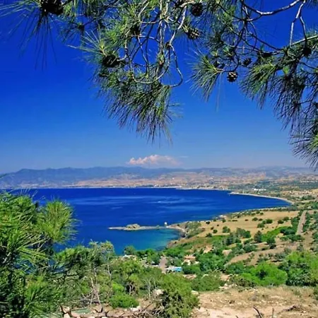Villa The Ultimate 5 Star Holiday In With Private Pool And Close To The Beach, 1300